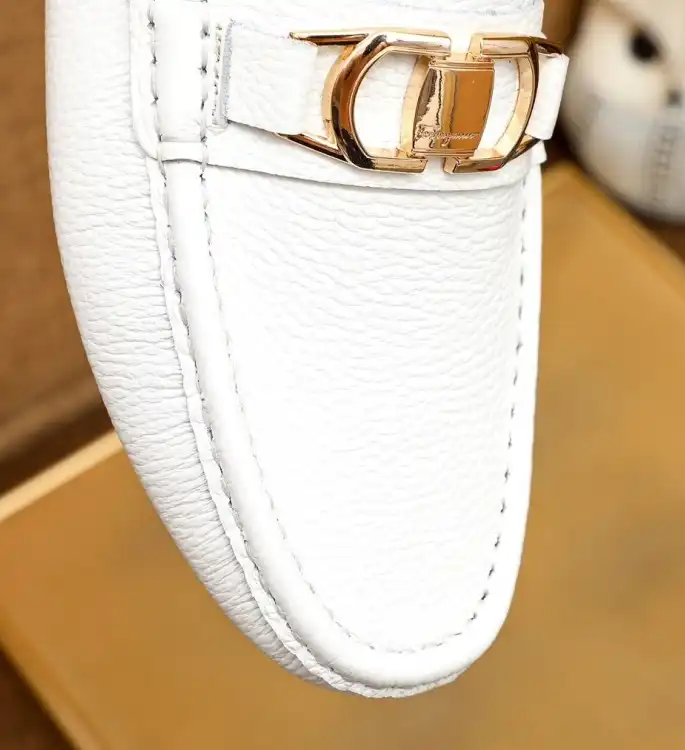 hype Ferragamo Leather Shoes