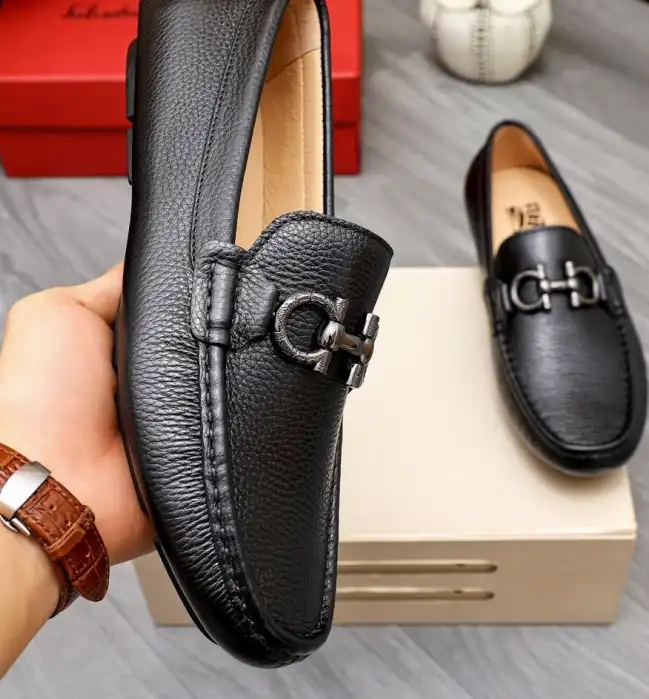 hype Ferragamo Leather Shoes