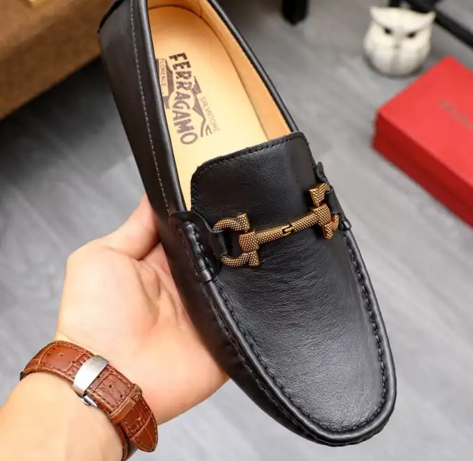 hype Ferragamo Leather Shoes