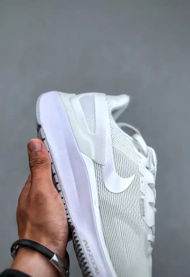 hype Nike Sneakers