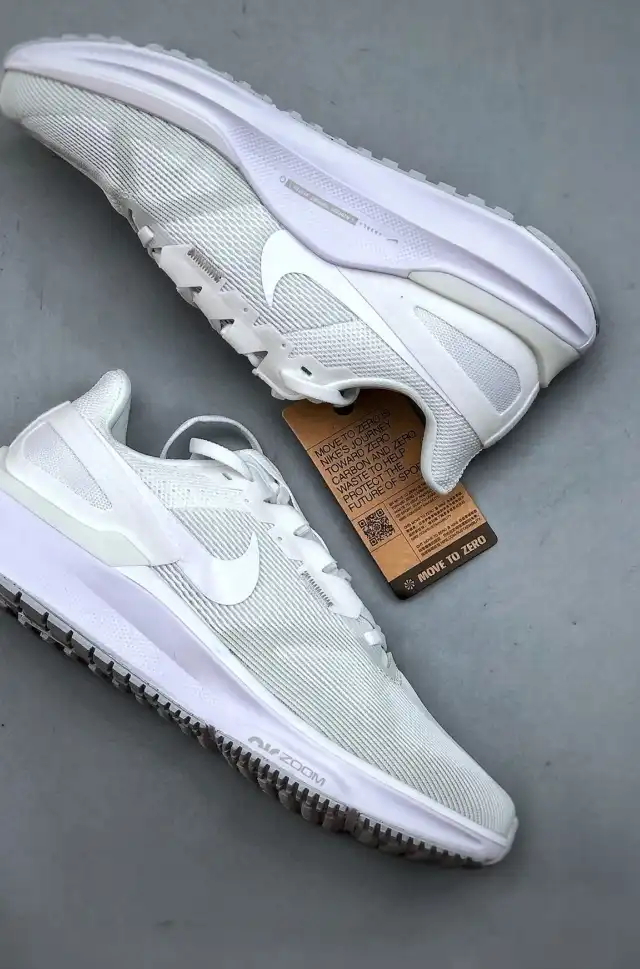 hype Nike Sneakers