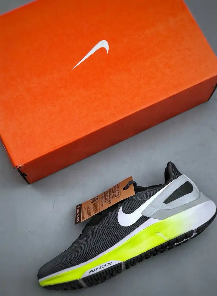 hype Nike Sneakers