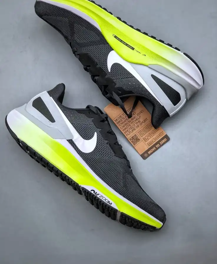 hype Nike Sneakers