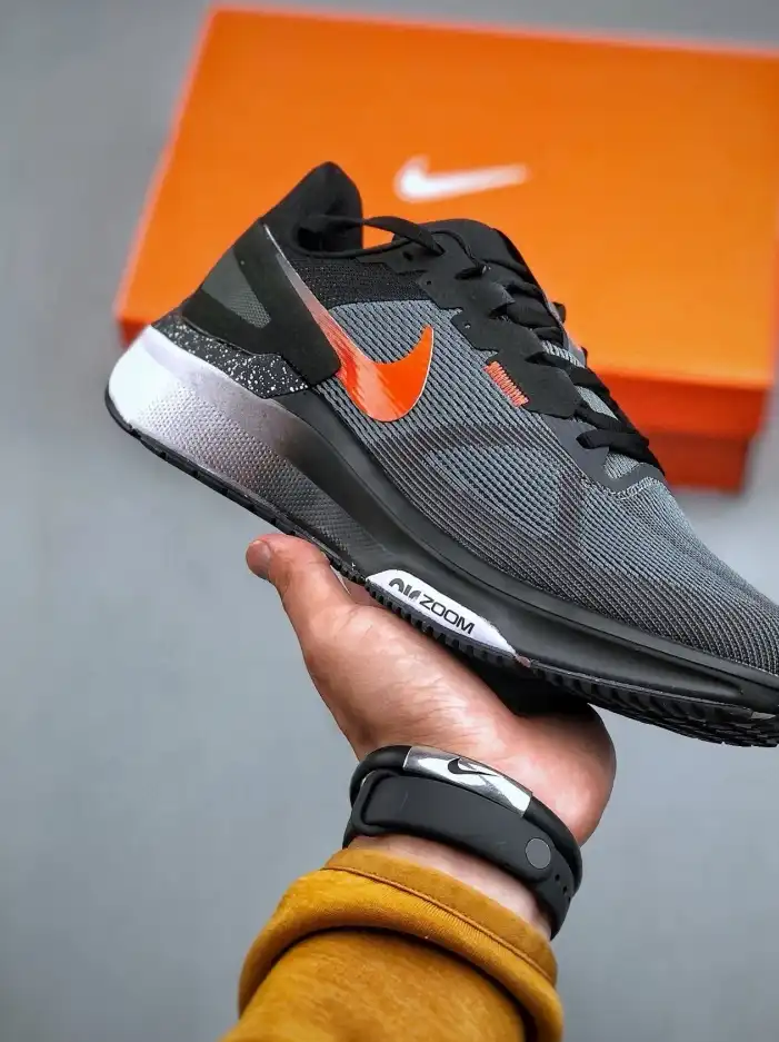 hype Nike Sneakers