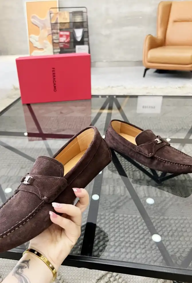 hype Ferragamo Leather Shoes