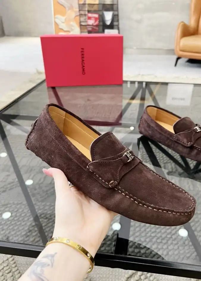 hype Ferragamo Leather Shoes