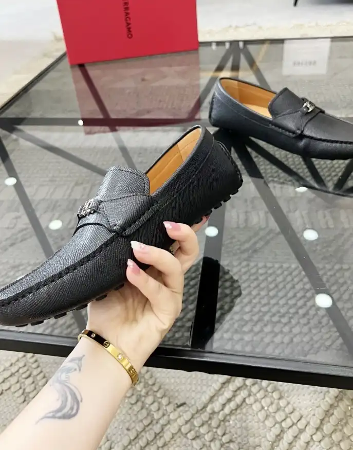 hype Ferragamo Leather Shoes