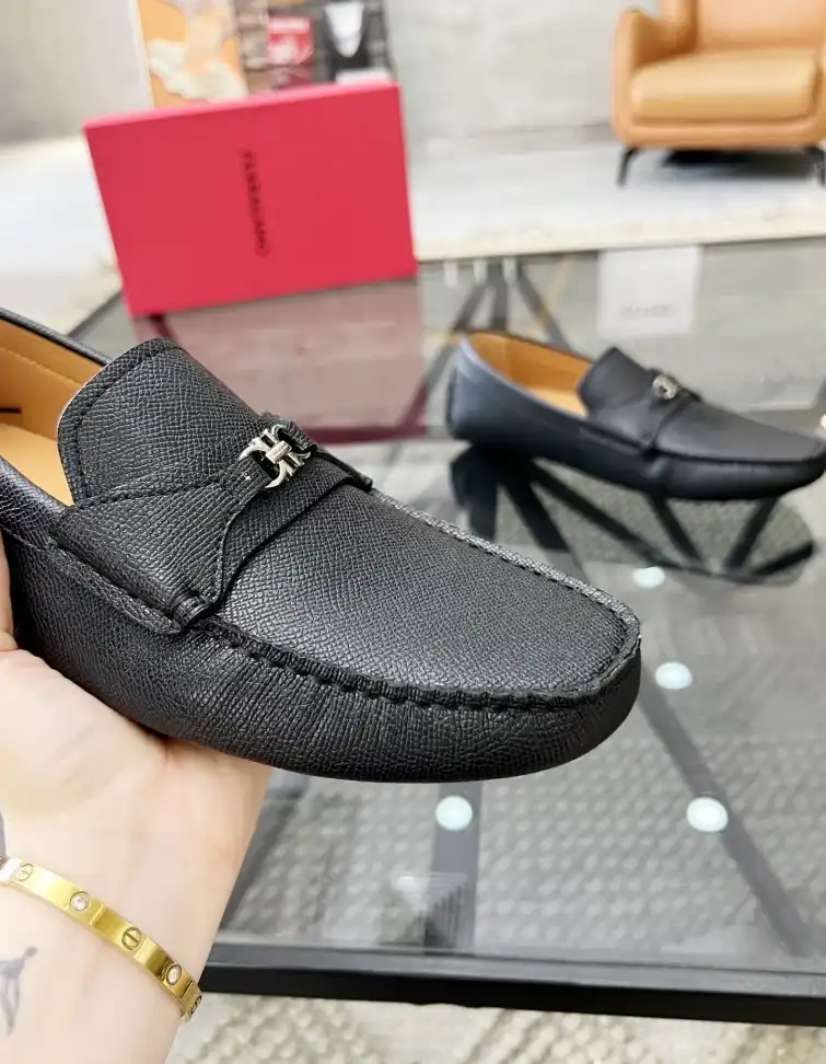 hype Ferragamo Leather Shoes