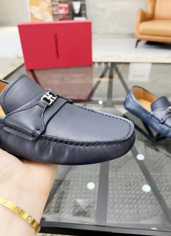 hype Ferragamo Leather Shoes