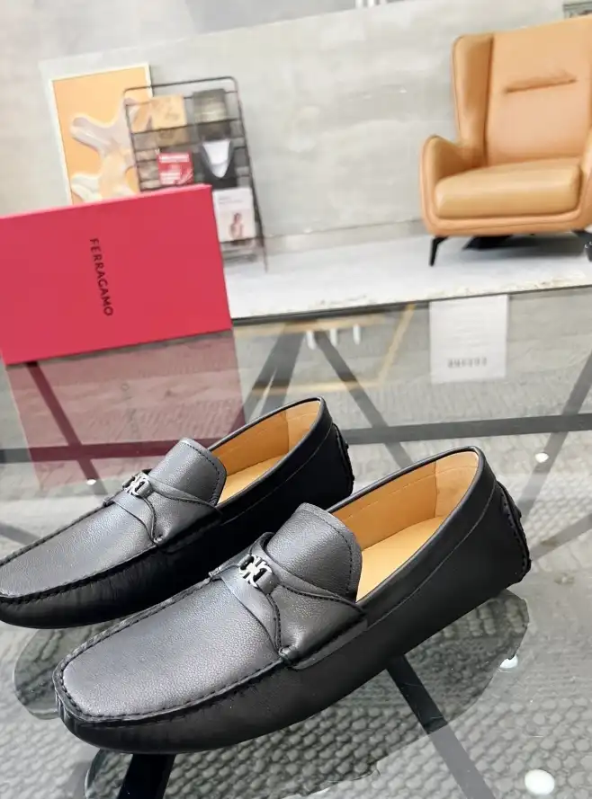 hype Ferragamo Leather Shoes