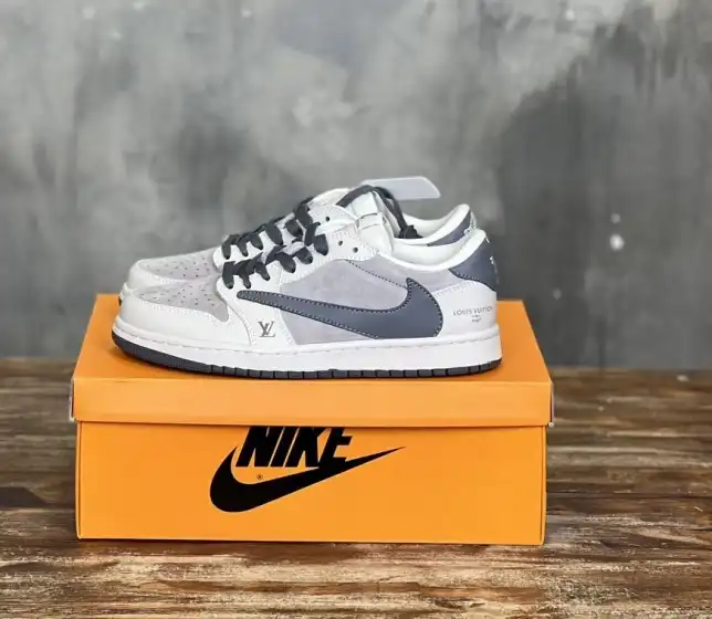 hype Nike Sneakers