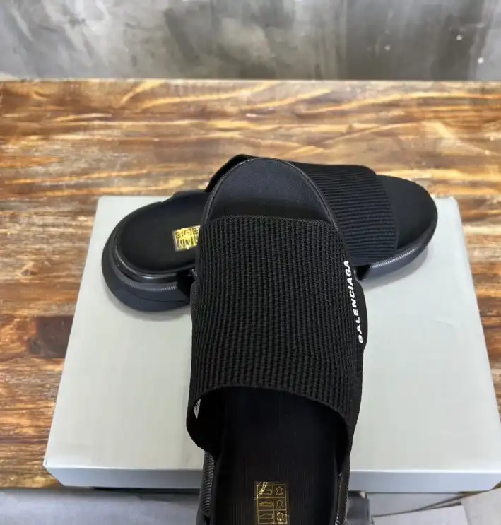 hype Balenciaga Slippers