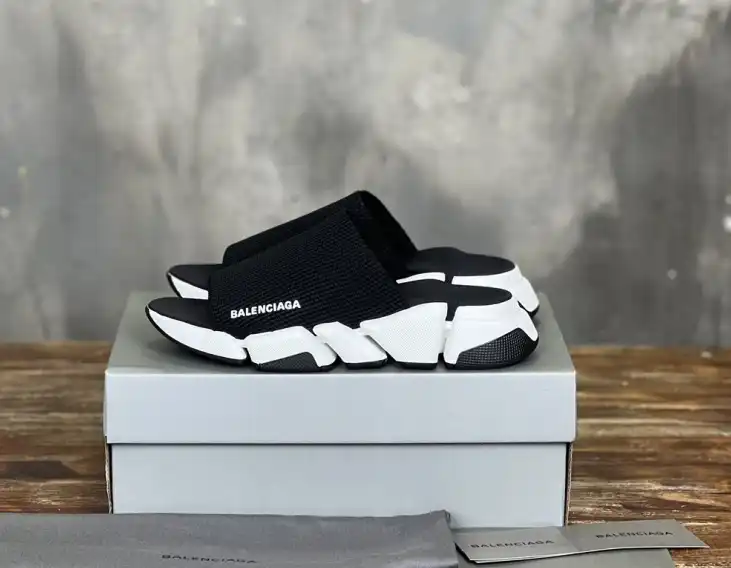 hype Balenciaga Slippers