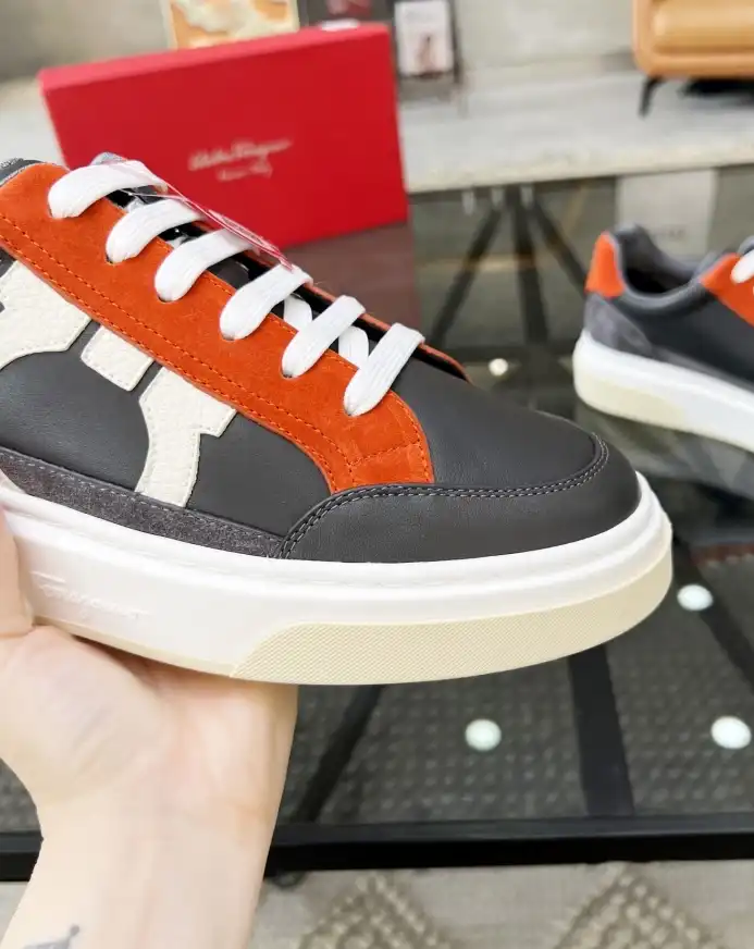 hype Ferragamo Sneakers