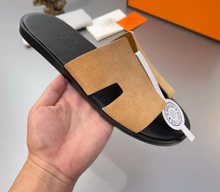 hype Hermes Slippers