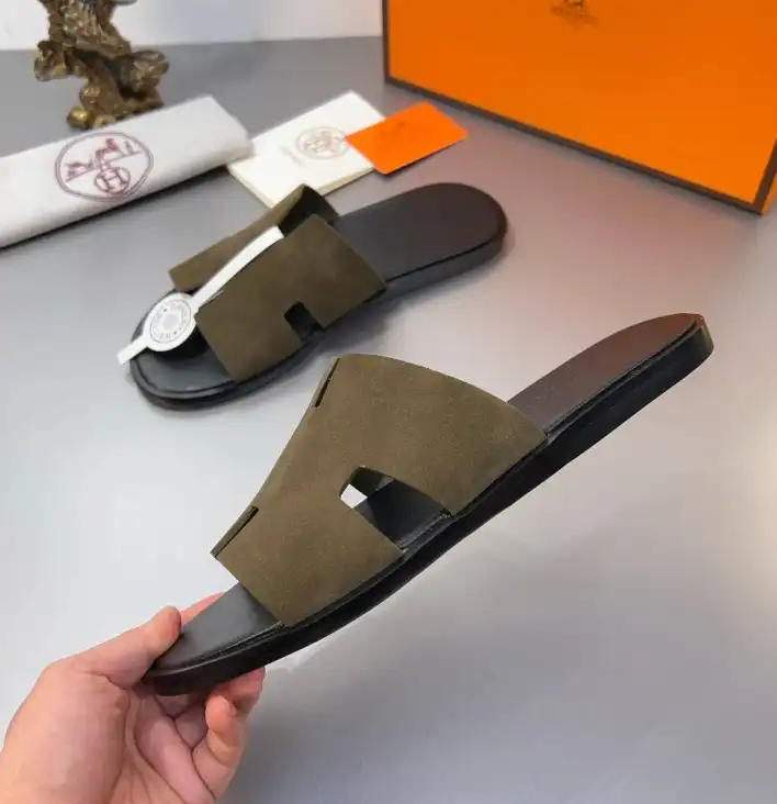 hype Hermes Slippers