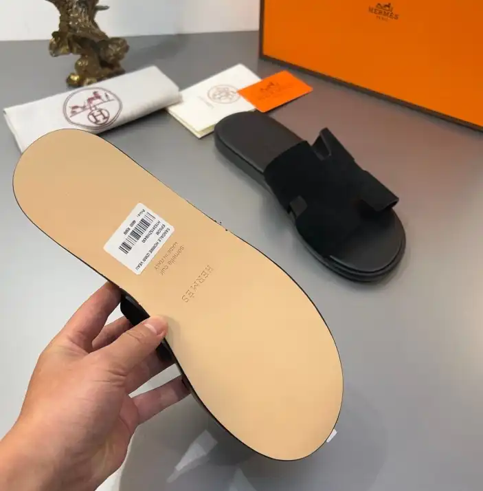 hype Hermes Slippers