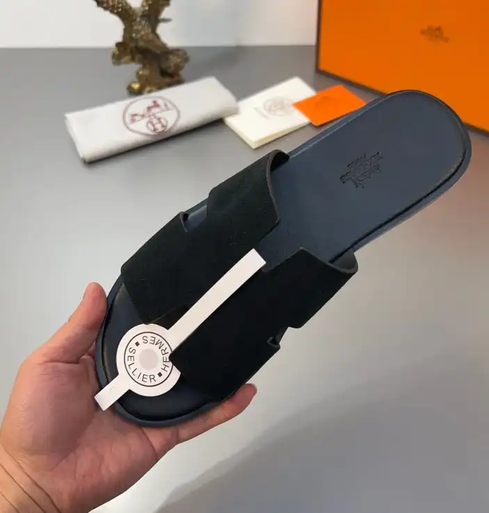 hype Hermes Slippers