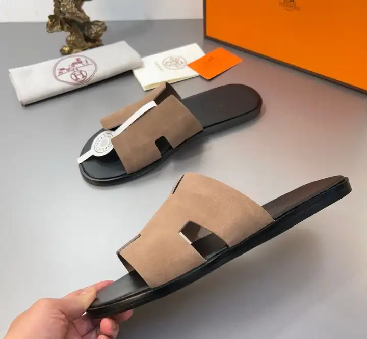 hype Hermes Slippers