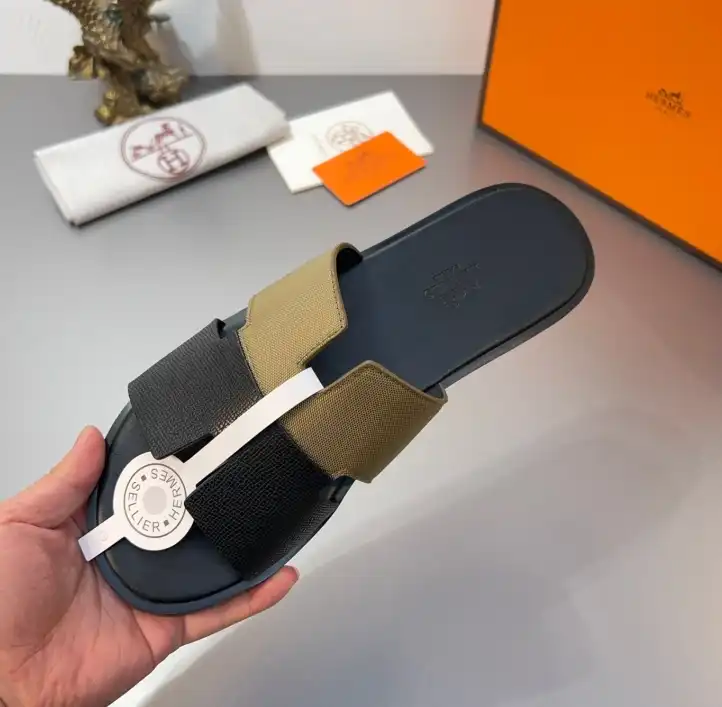 hype Hermes Slippers