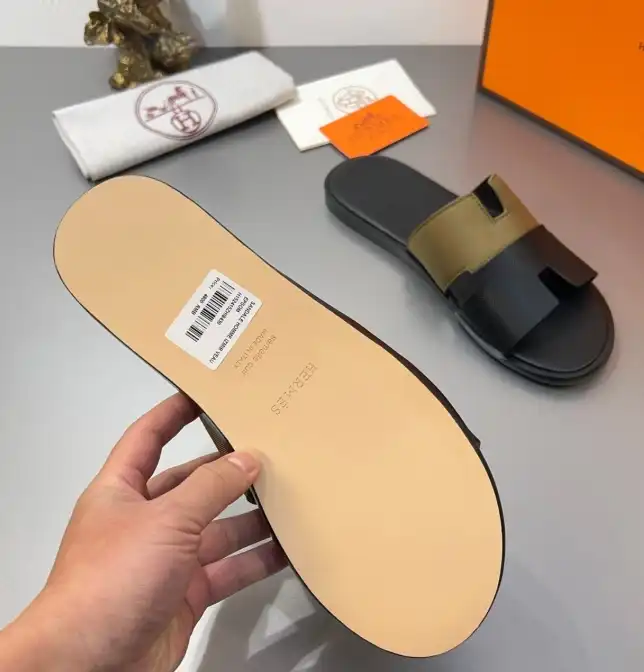 hype Hermes Slippers