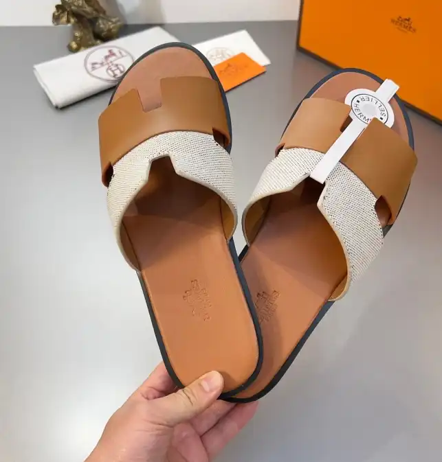 hype Hermes Slippers