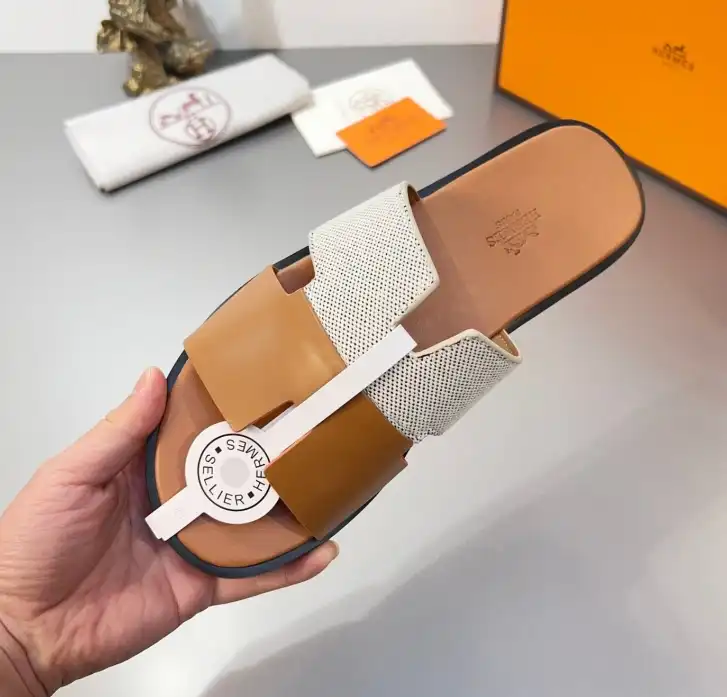 hype Hermes Slippers