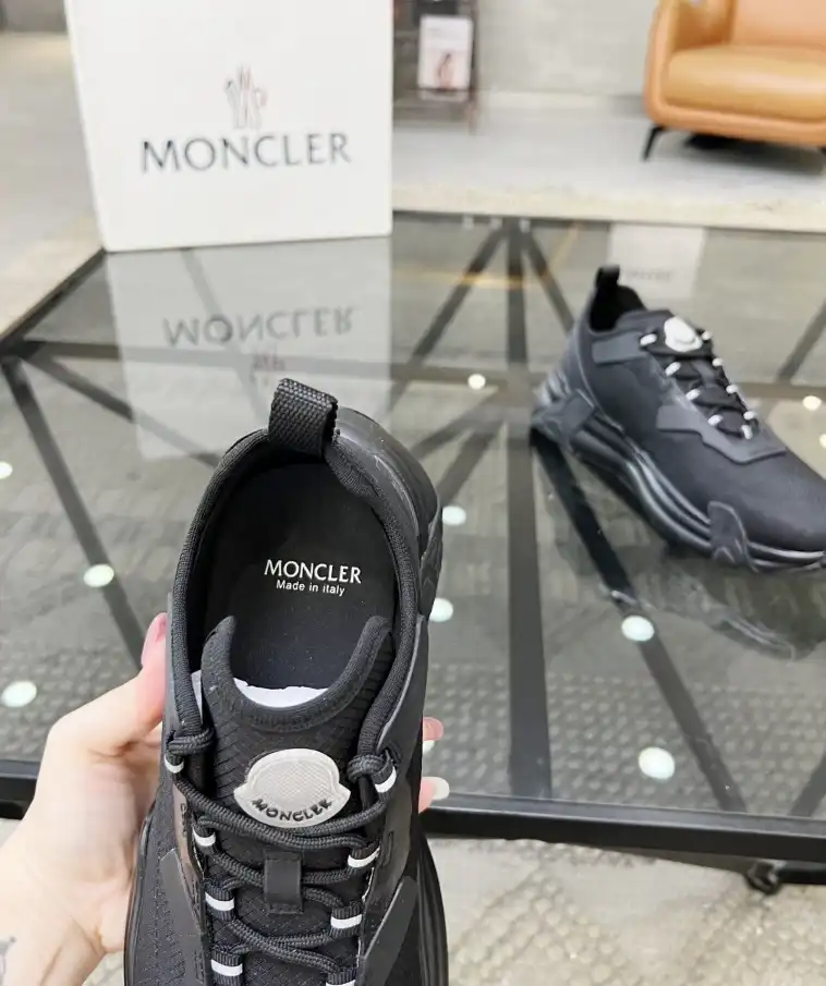 hype Moncler Sneakers