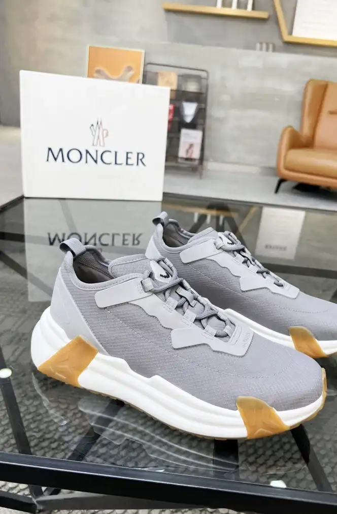 hype Moncler Sneakers