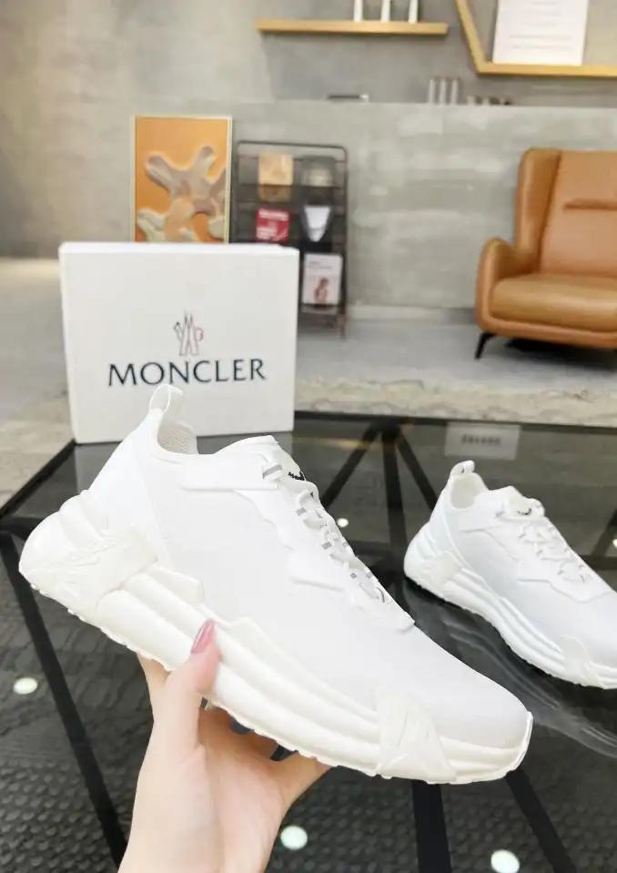 hype Moncler Sneakers