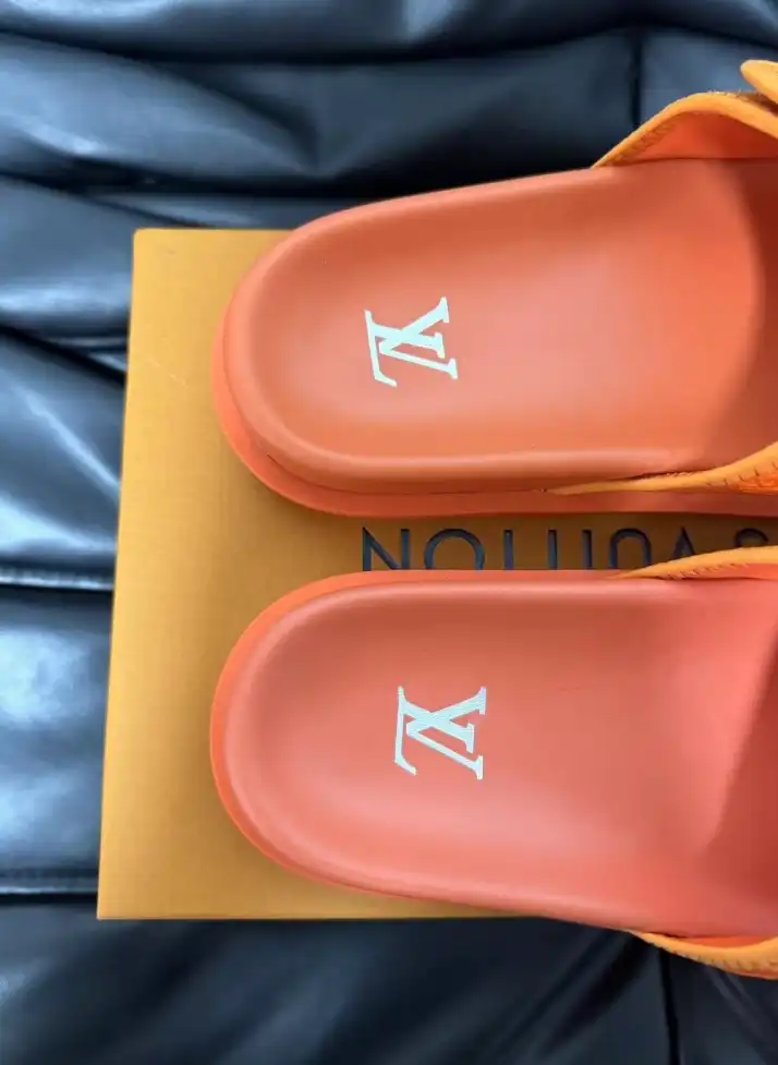 hype LV Slippers