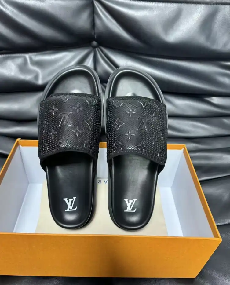 hype LV Slippers