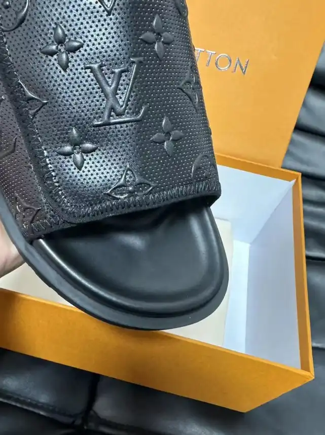 hype LV Slippers