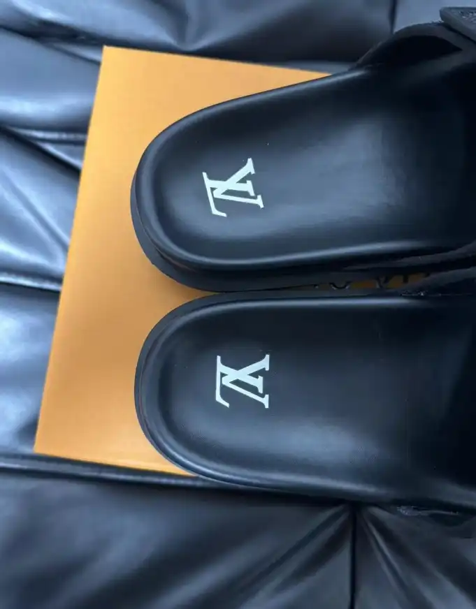 hype LV Slippers