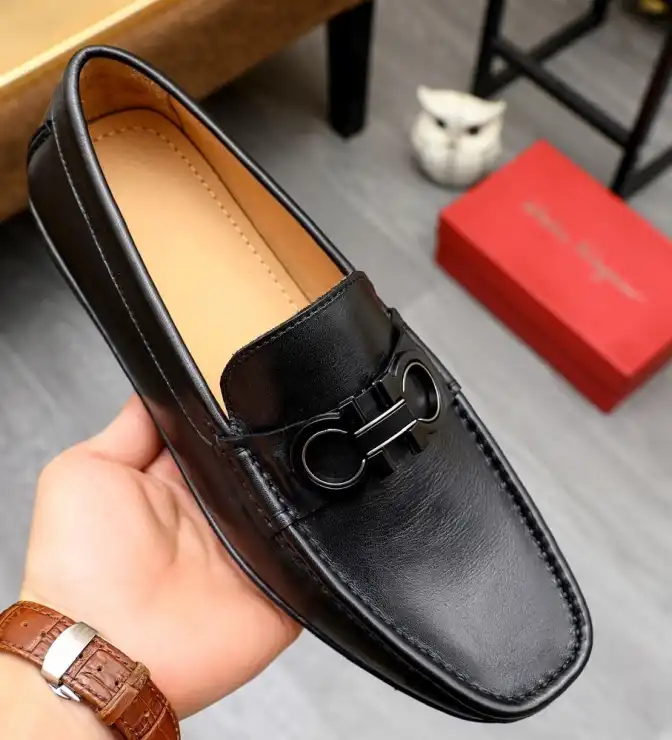 hype Ferragamo Leather Shoes