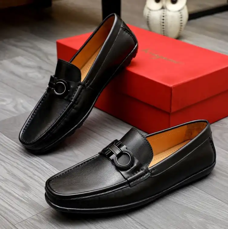 hype Ferragamo Leather Shoes