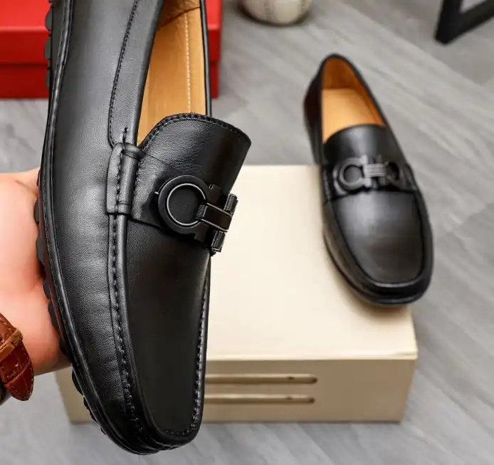 hype Ferragamo Leather Shoes