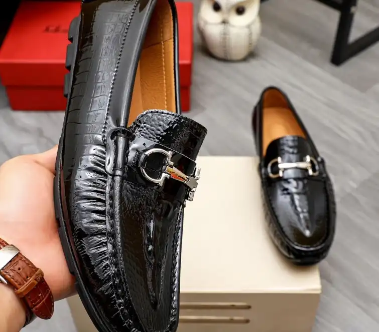 hype Ferragamo Leather Shoes