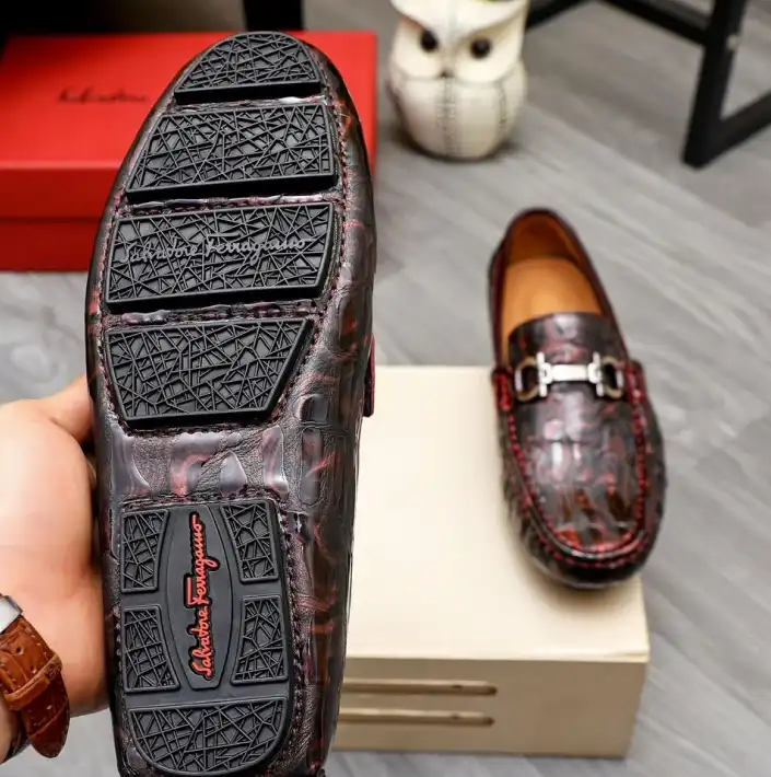 hype Ferragamo Leather Shoes