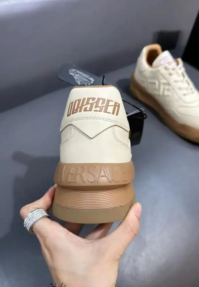 hype Givenchy Sneakers