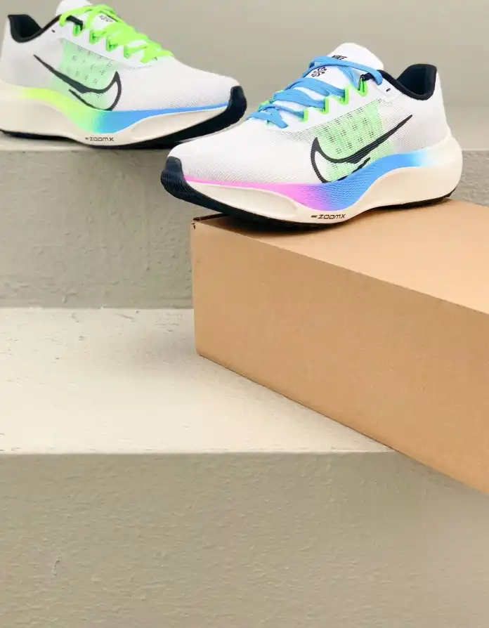 hype Nike Sneakers