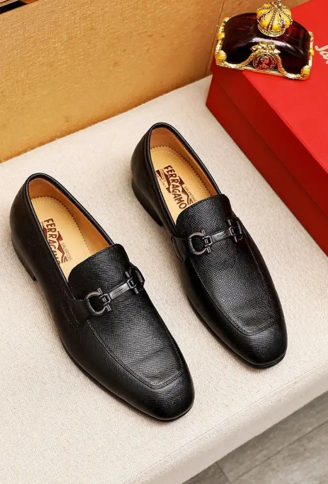 hype Ferragamo Leather Shoes