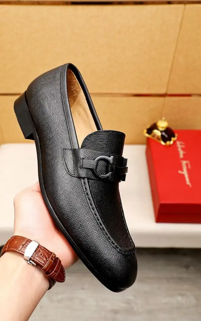 hype Ferragamo Leather Shoes