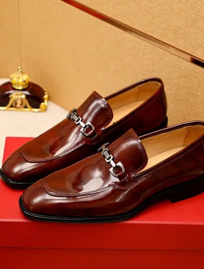 hype Ferragamo Leather Shoes