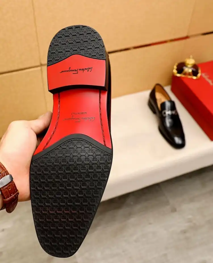 hype Ferragamo Leather Shoes