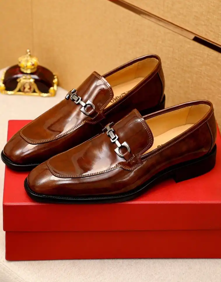 hype Ferragamo Leather Shoes