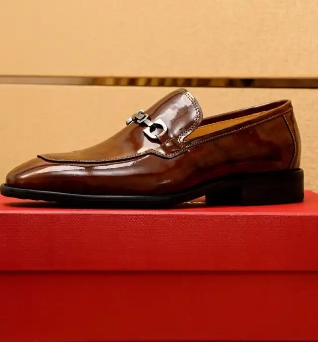 hype Ferragamo Leather Shoes