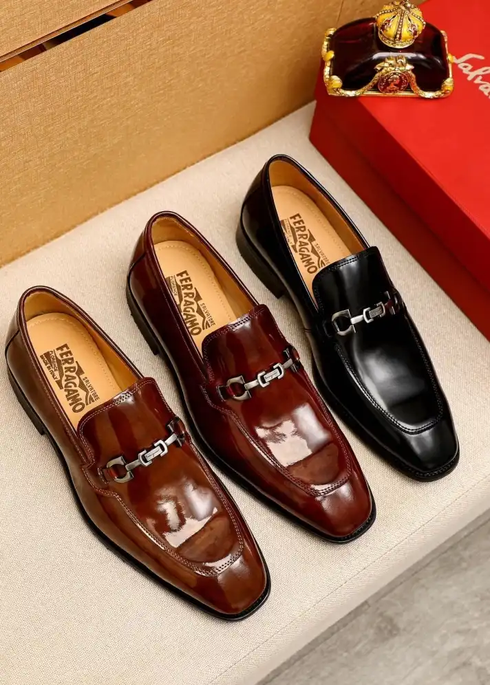 hype Ferragamo Leather Shoes