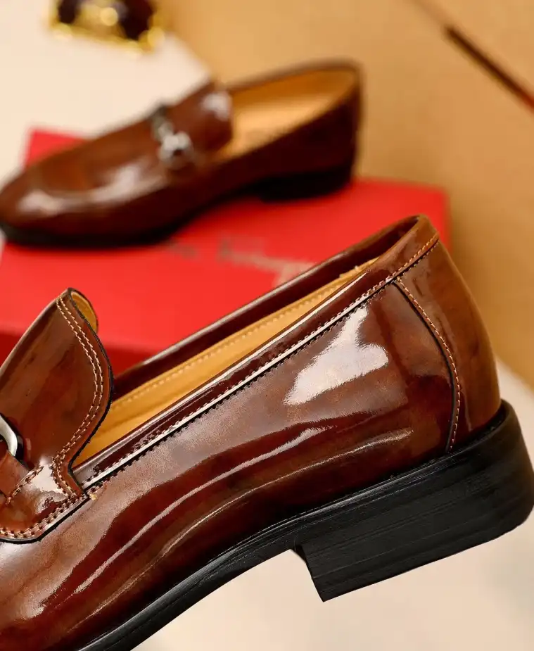 hype Ferragamo Leather Shoes