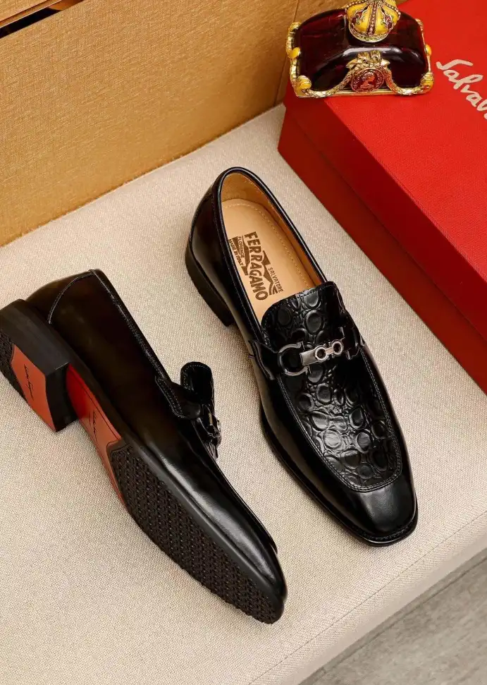 hype Ferragamo Leather Shoes